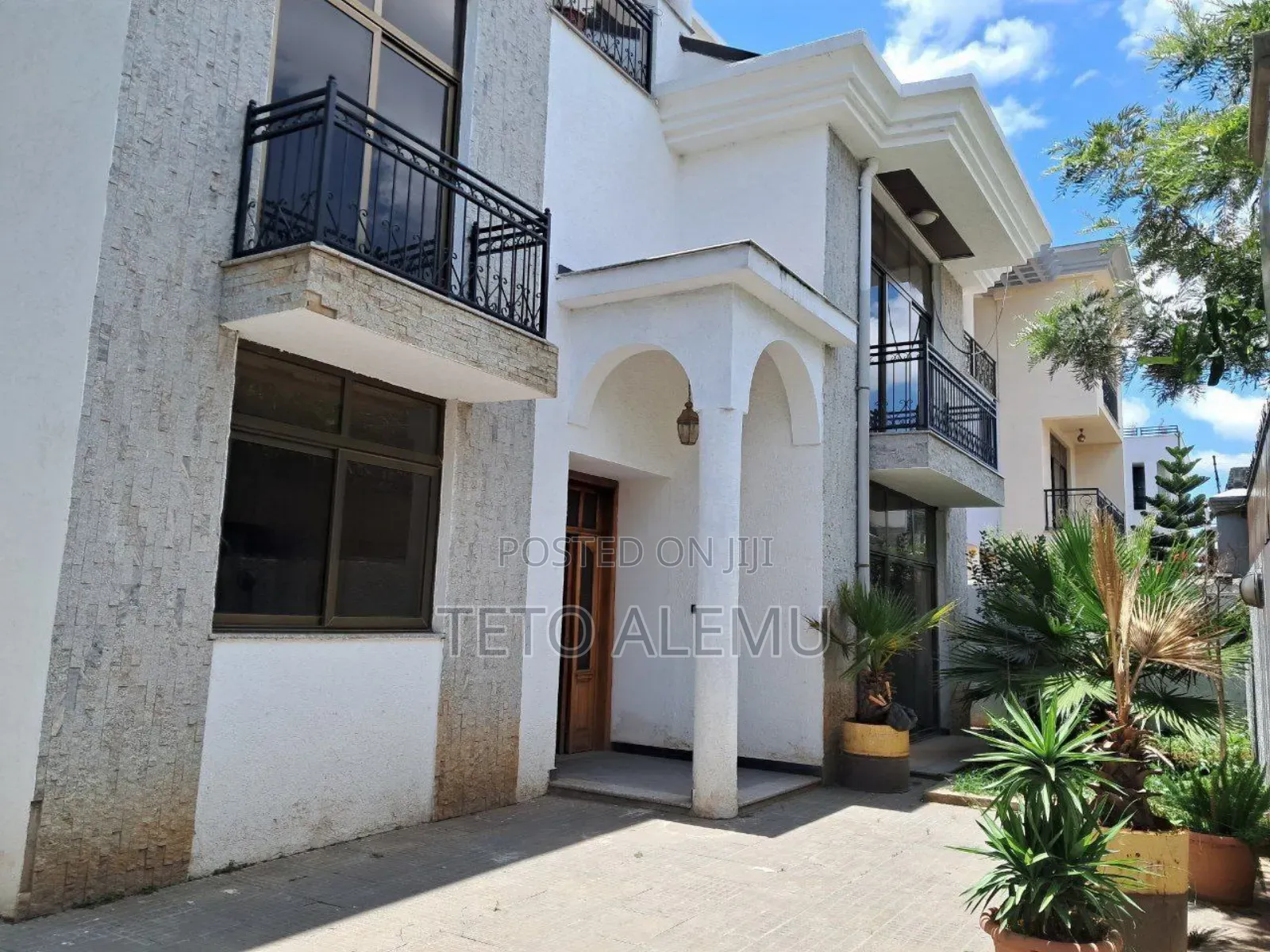 4bdrm House in የሚሸጥ ቤት አያት, Bole for sale