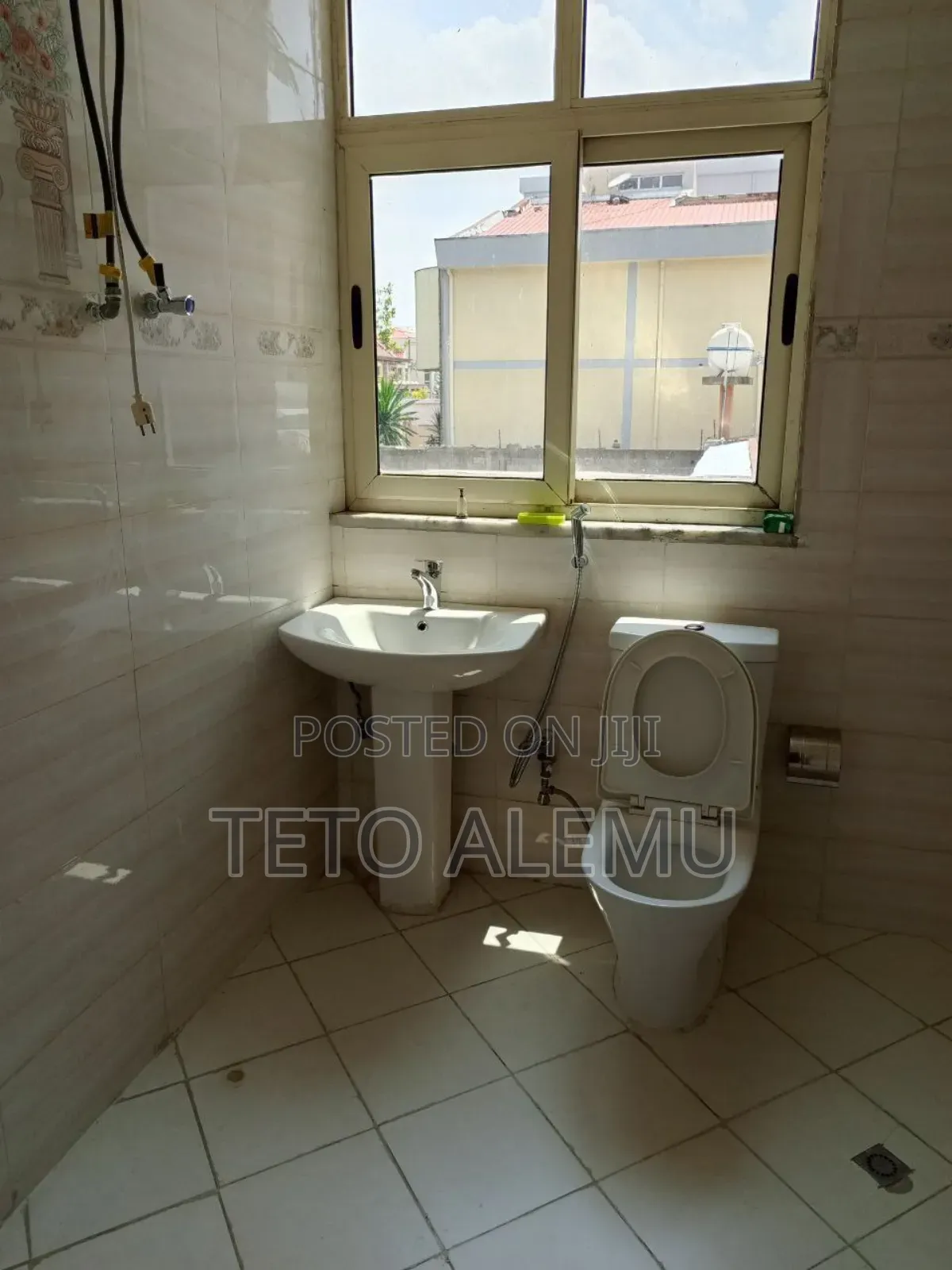 4bdrm House in የሚሸጥ ቤት ሰሚት ዋሽንግተን, Bole for sale