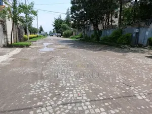 Photo - የሚሸጥ ቦታ ሰሚት ፍየል ቤት