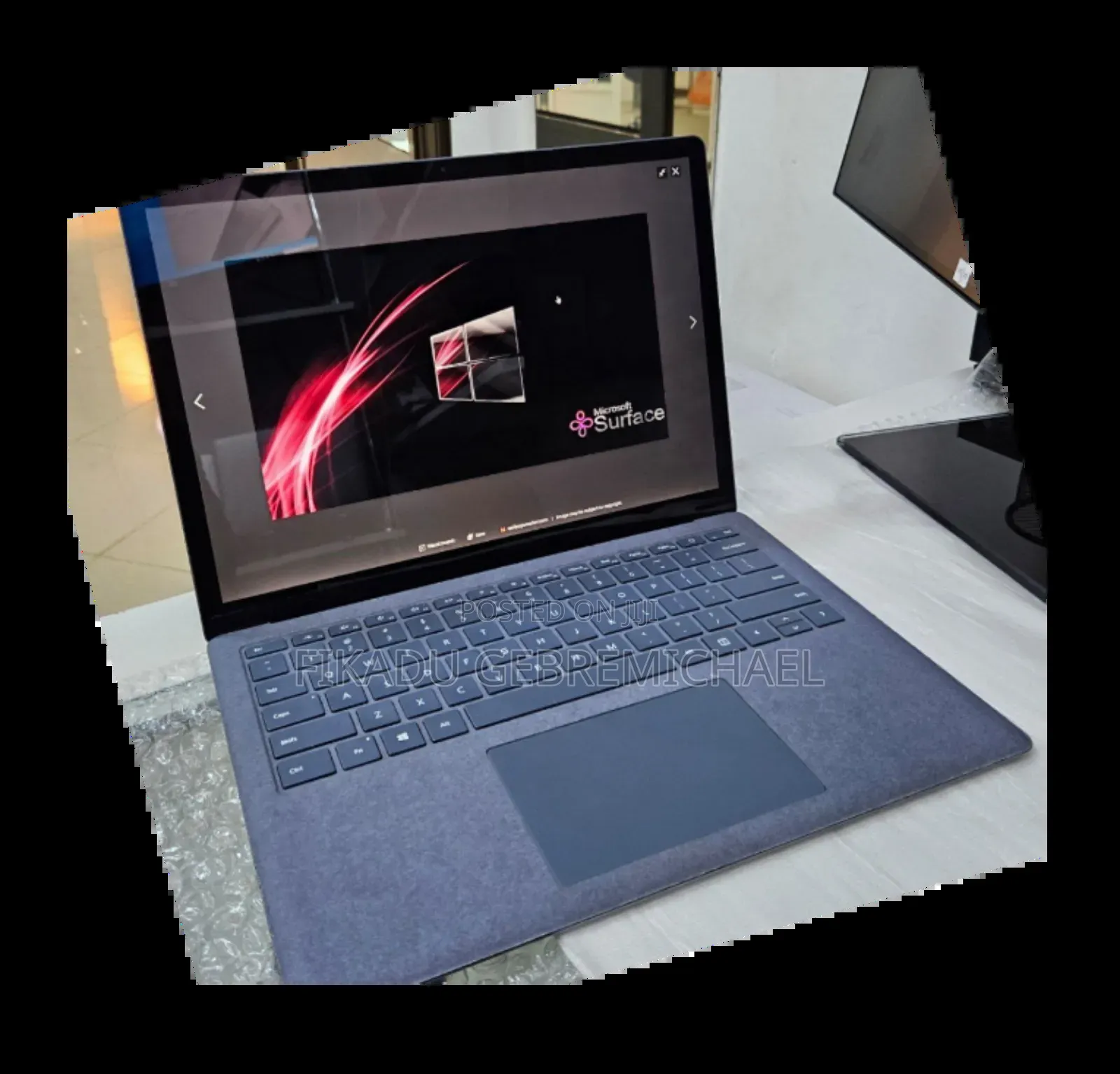 New Laptop Microsoft Surface Pro 4 8GB Intel Core i5 SSD 512GB