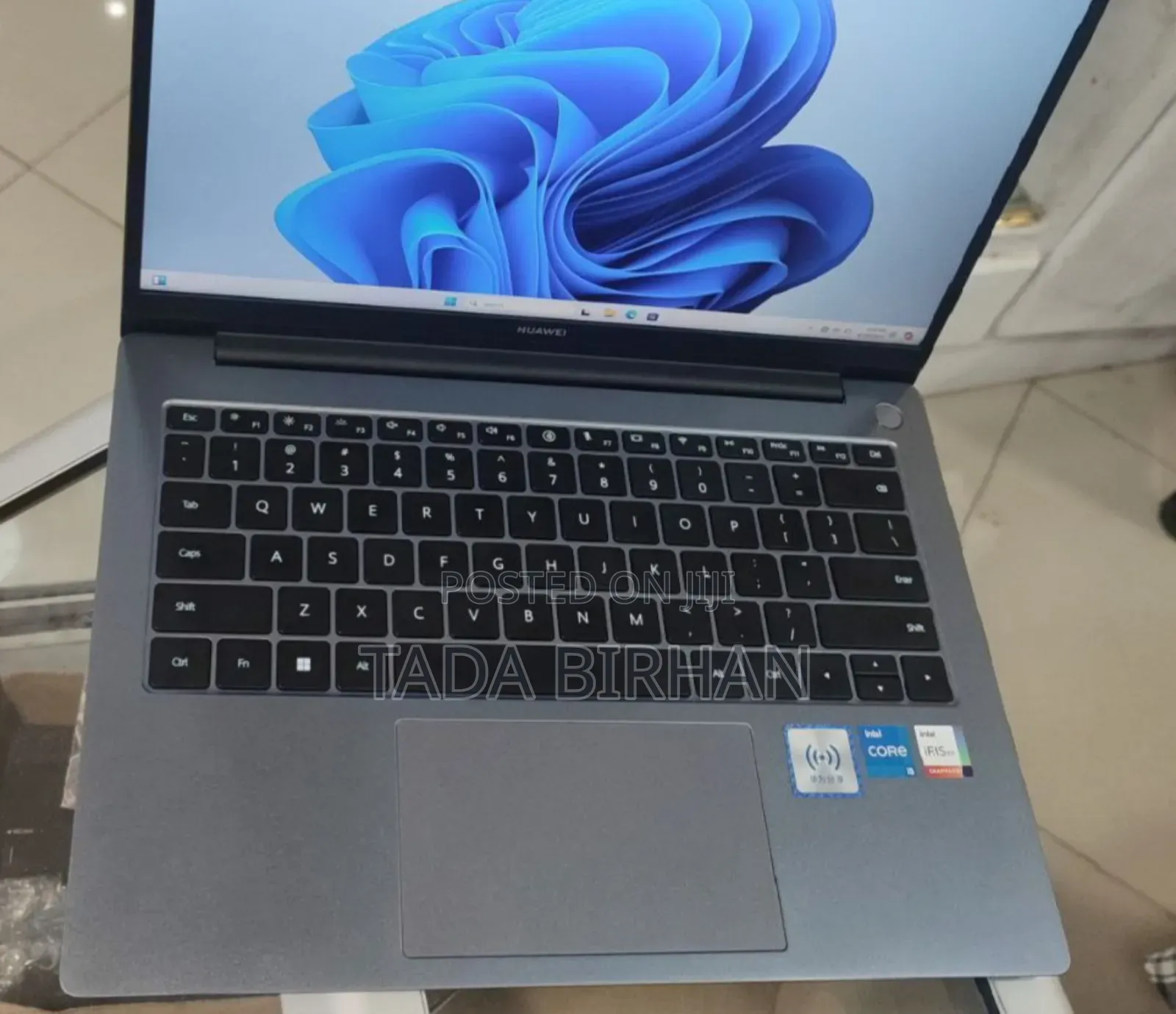 New Laptop Huawei MateBook 13 WRT-W19E 16GB Intel Core I5 SSD 512GB