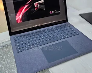 New Laptop Microsoft Surface 8GB Intel Core I5 SSD 512GB