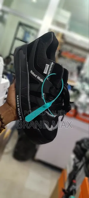 Photo - Naked Wolfe Full Black Master Quality