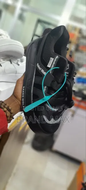 Photo - Naked Wolfe Full Black Master Quality