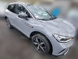 Volkswagen ID.4 2023 Green