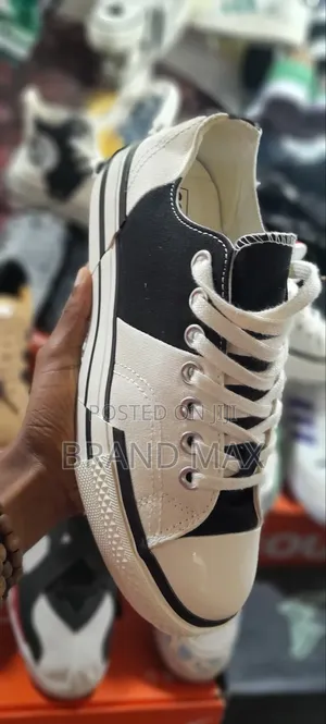 Photo - Converse Allstar Chuck Taylor Master Quality