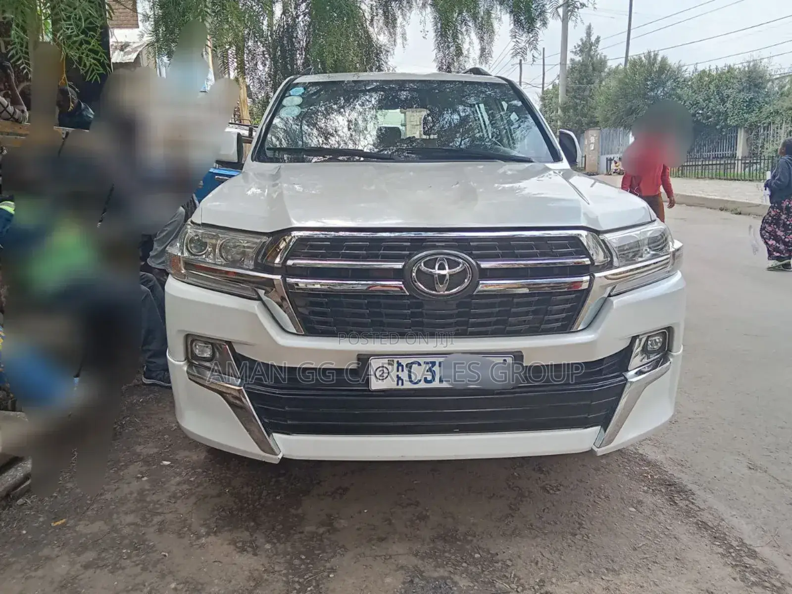 Toyota Land Cruiser 2013 White
