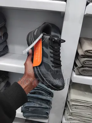 Men's Fashion Sneaker