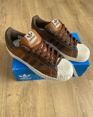 Photo - Old School Adidas Fashion Shoes