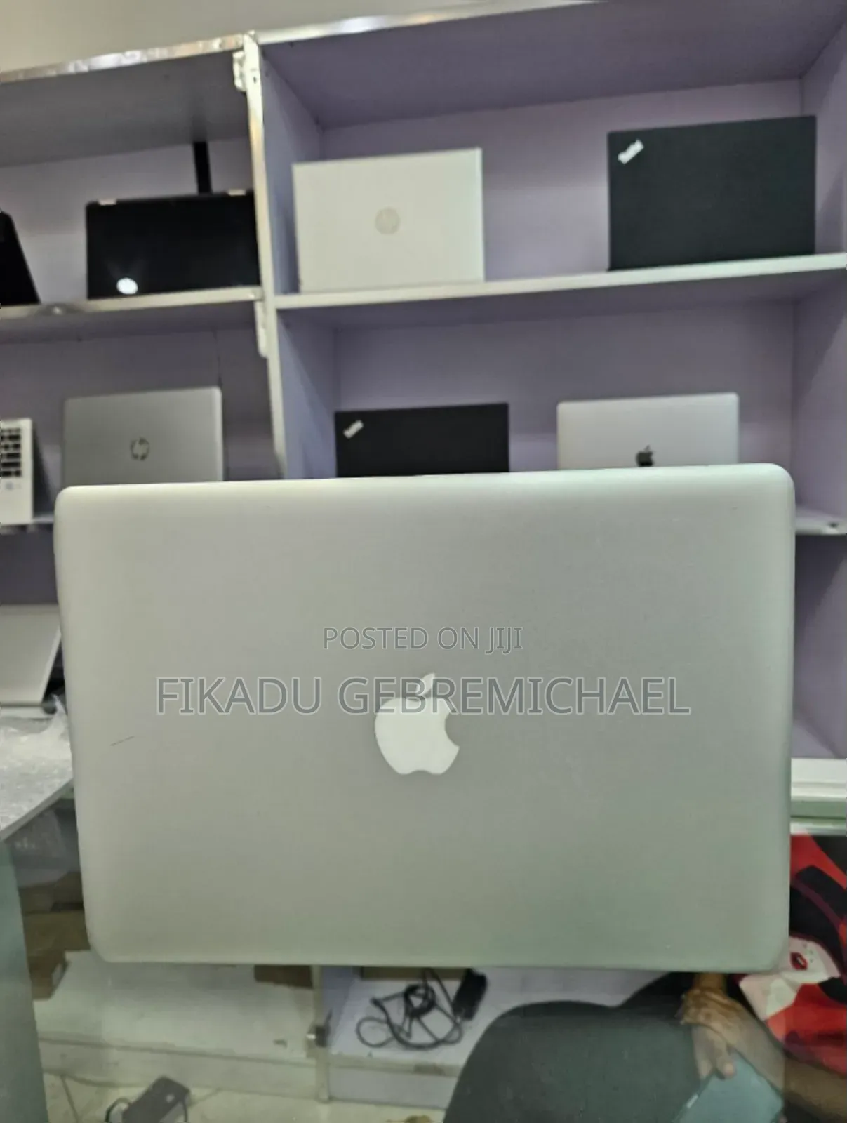 New Laptop Apple MacBook 2012 4GB Intel Core I5 HDD 500GB