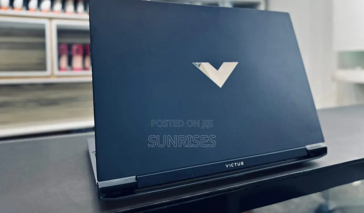 New Laptop HP Victus 16 8GB Intel Core I5 SSD 512GB