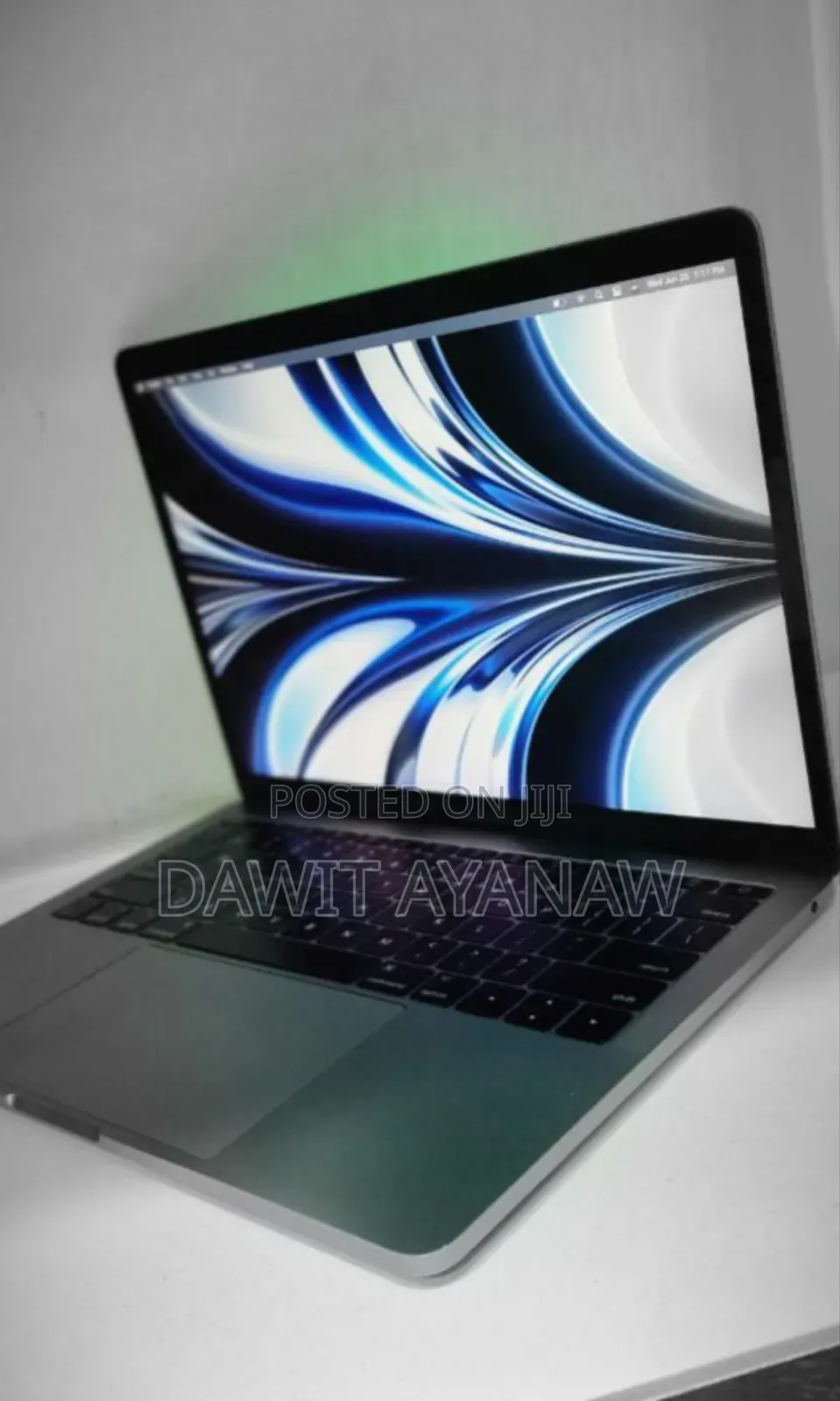 New Laptop Apple MacBook Pro 2017 16GB Intel Core I5 SSD 256GB