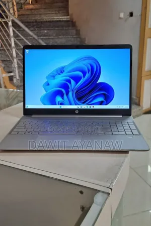 New Laptop HP Stream Notebook 8GB Intel Core I5 HDD+SSD 512GB