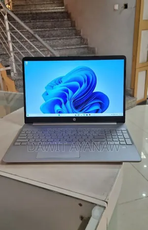 New Laptop HP Stream Notebook 8GB Intel Core I5 HDD+SSD 512GB