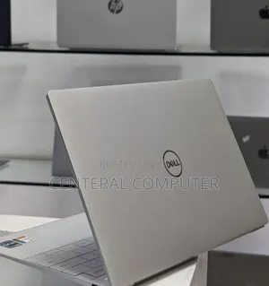 New Laptop Dell XPS 13 9315 32GB Intel Core I7 SSD 512GB