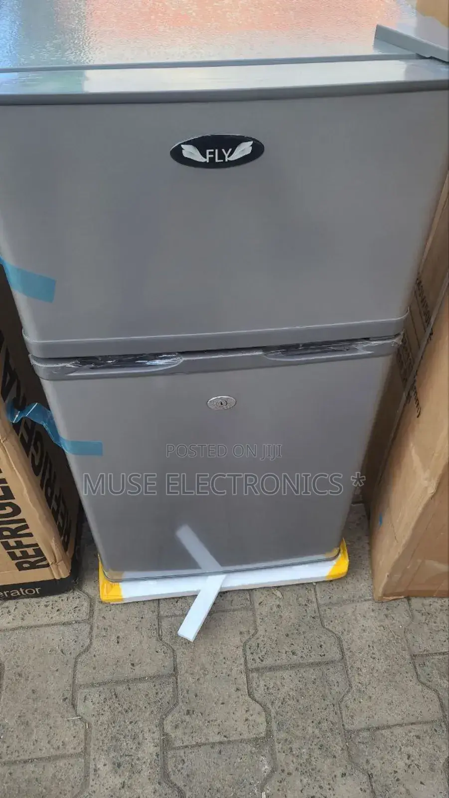 Fly 130 Refrigerator