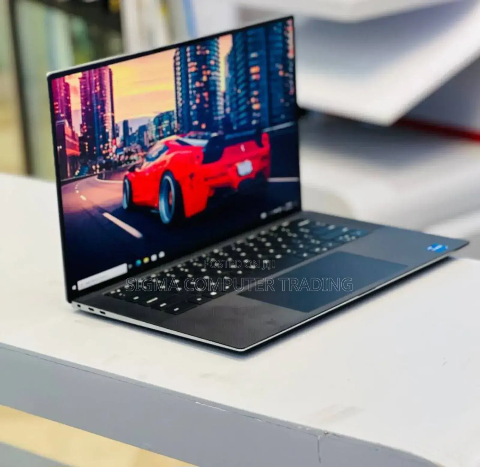 New Laptop Dell Precision 15 3520 16GB Intel Core I7 SSD 512GB