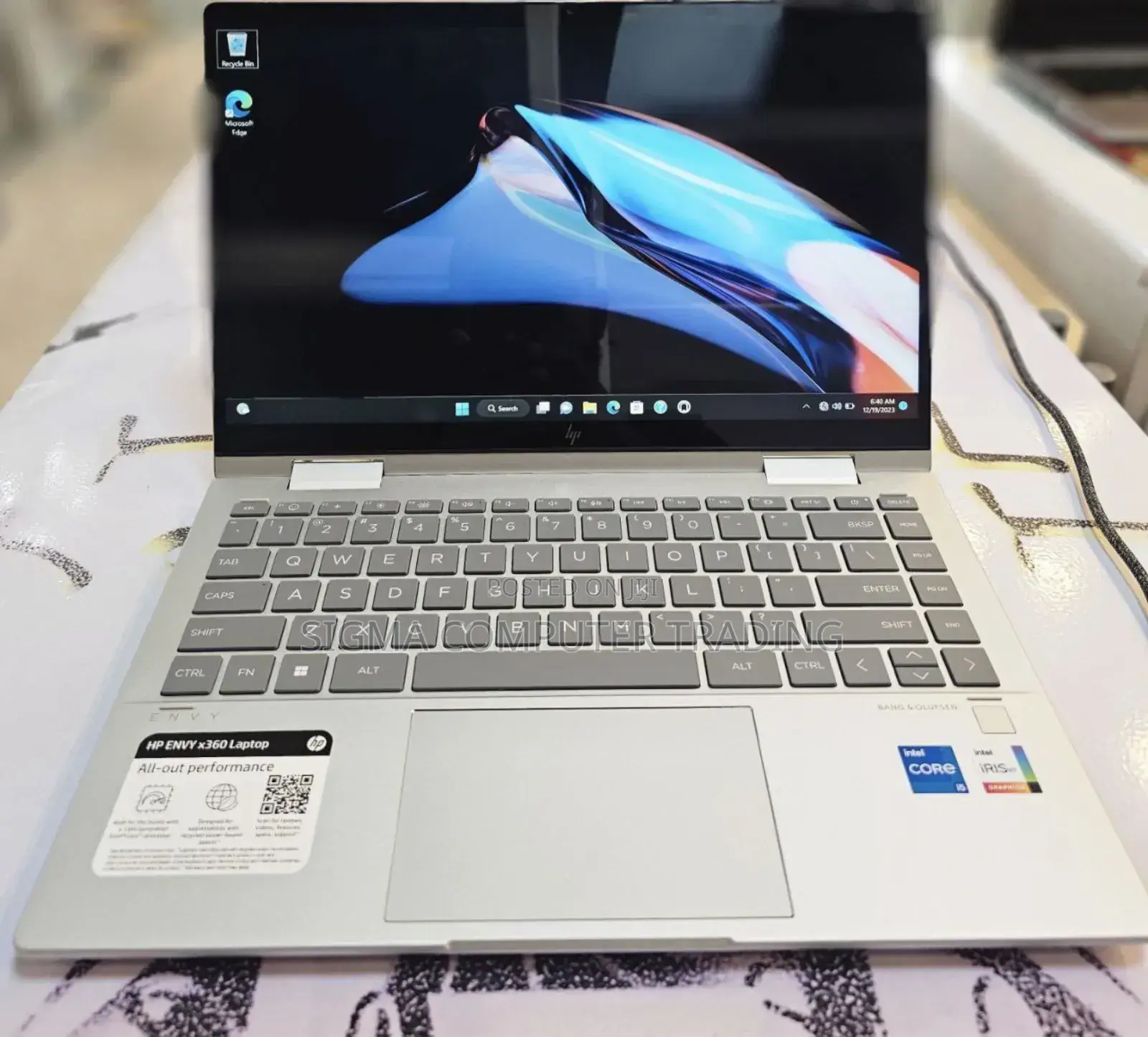 New Laptop HP Envy X360 8GB Intel Core I5 SSD 512GB