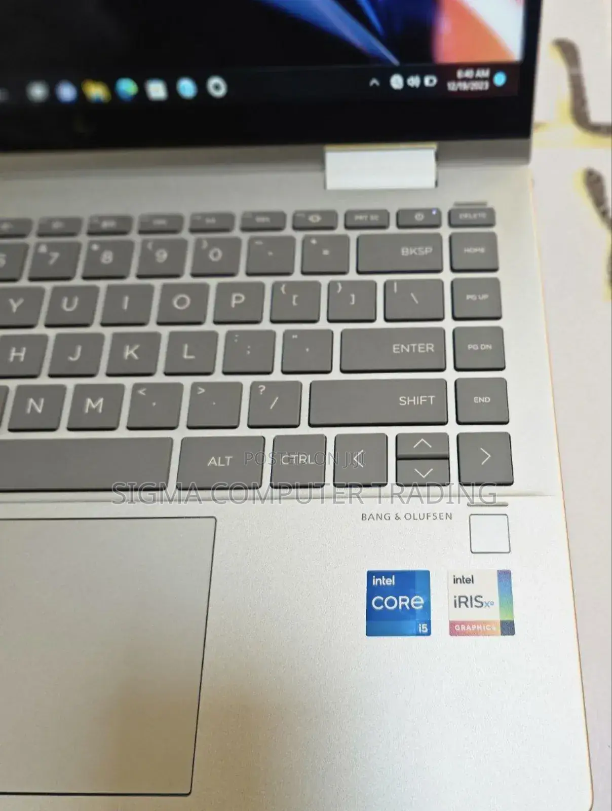 New Laptop HP Envy X360 8GB Intel Core I5 SSD 512GB