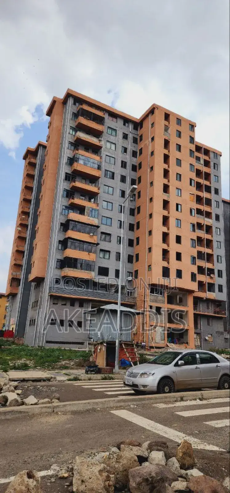 Furnished 2bdrm Condo in Bole Ayat for sale