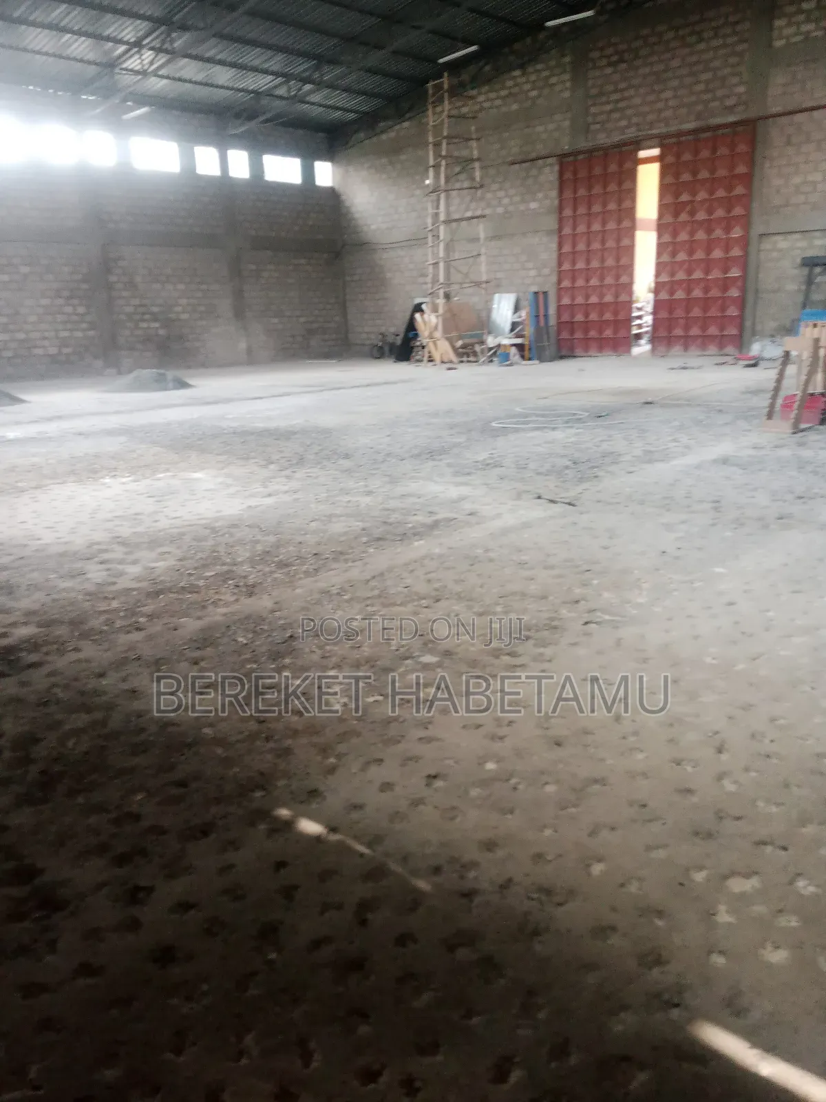 የሚከራይ መጋዝን