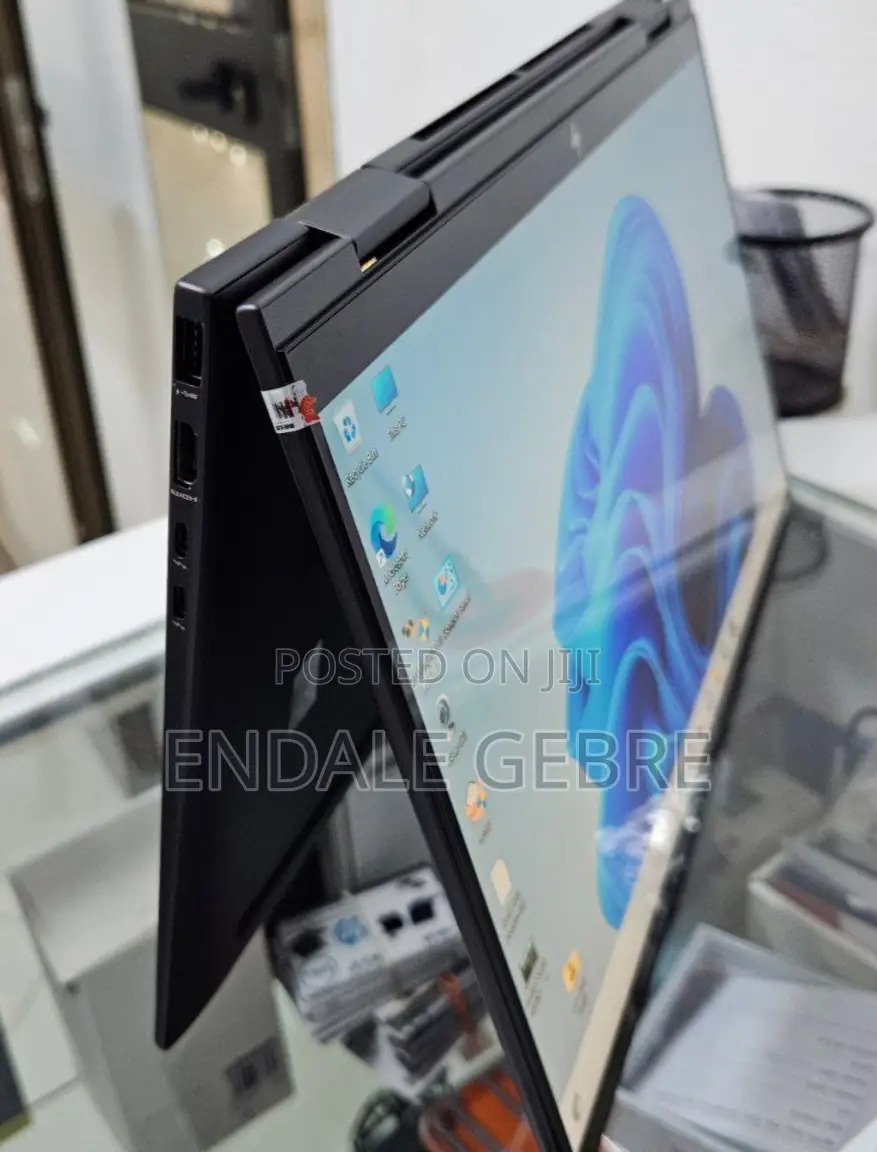 New Laptop HP Envy X360 32GB Intel Core I7 SSD 512GB