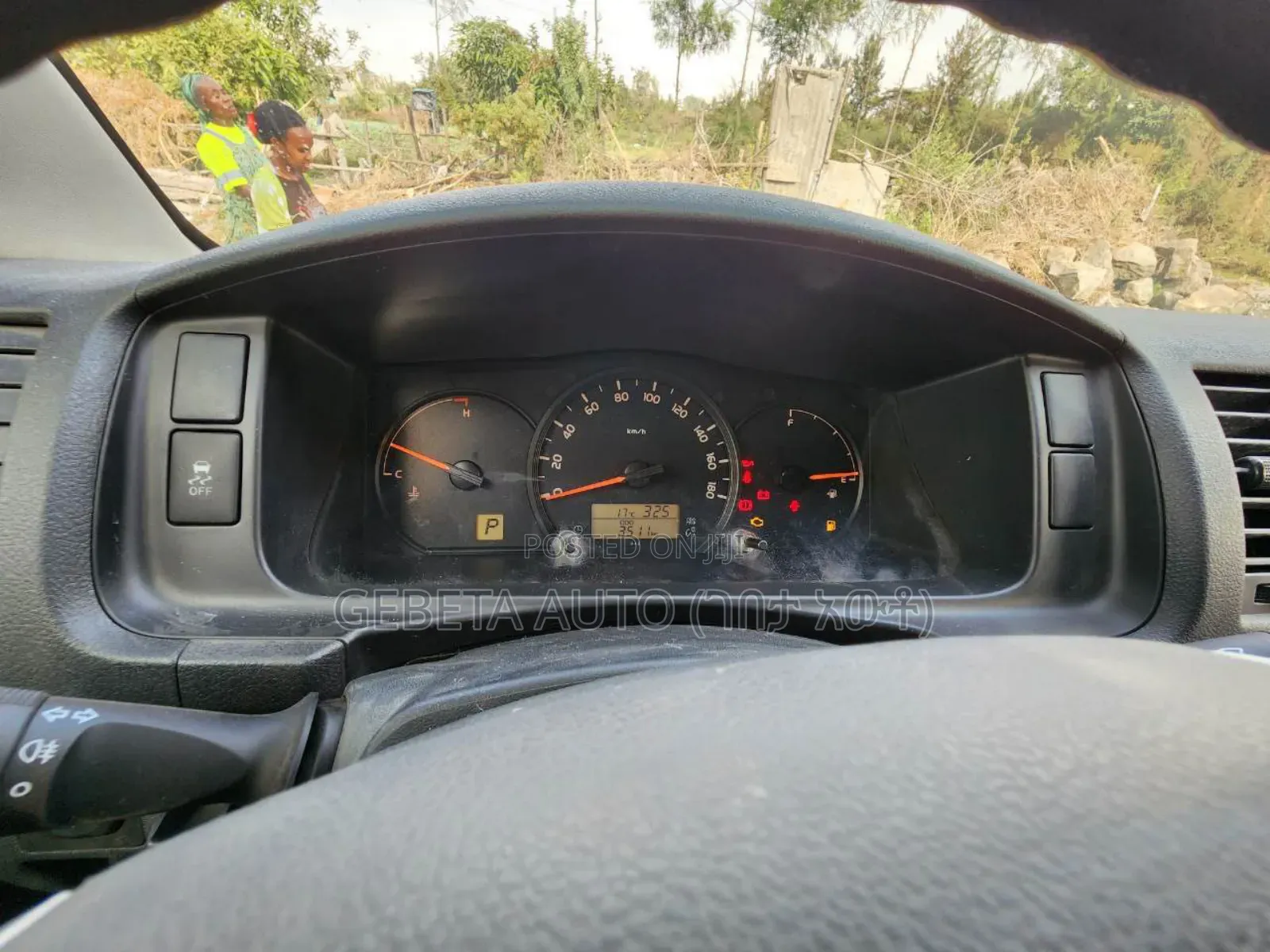 New Toyota HiAce 2019 White