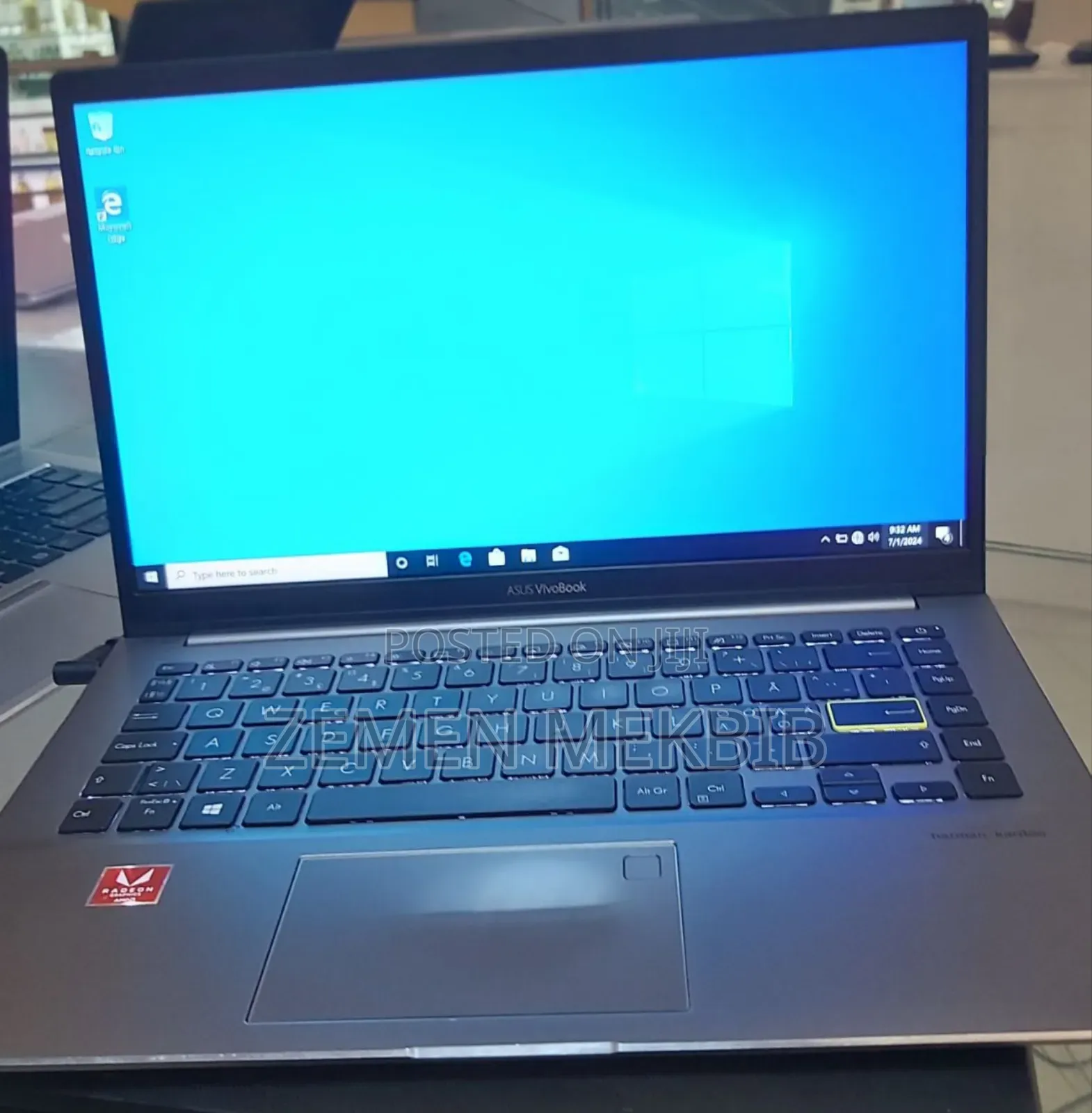 New Laptop Asus VivoBook 15 X505BA 8GB AMD Ryzen 3 SSD 128GB