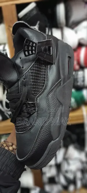 Photo - Air Jordan 4 Black Cat Master Quality
