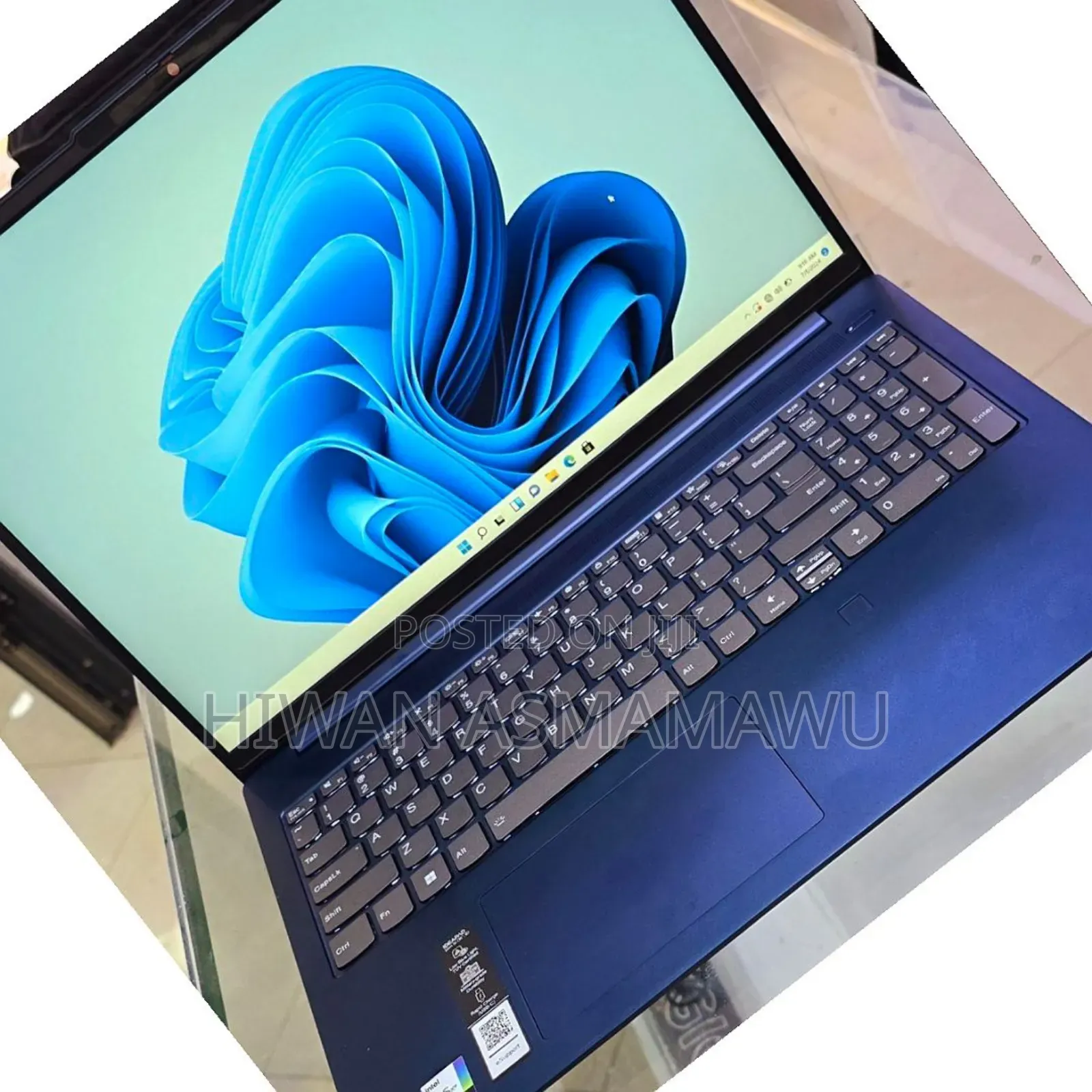 New Laptop Lenovo Ideapad 3 16GB Intel Core I7 SSD 1T