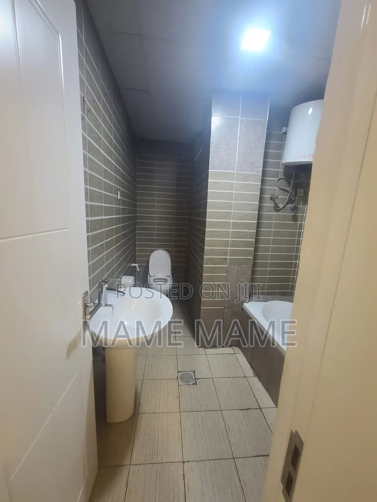 3bdrm Apartment in Addis Abeba, Bole for rent