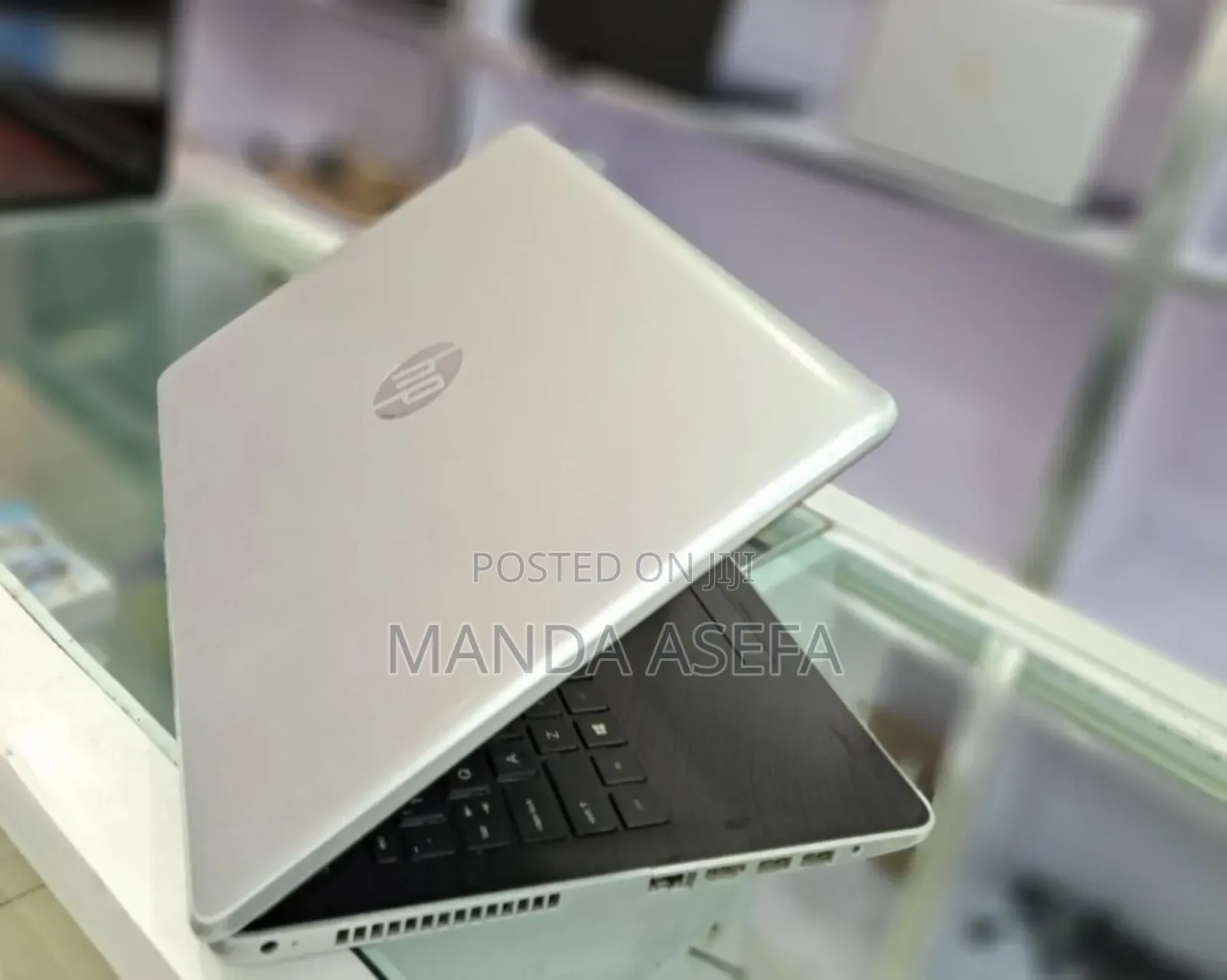 New Laptop HP Stream Notebook 8GB Intel Core I7 HDD 1T