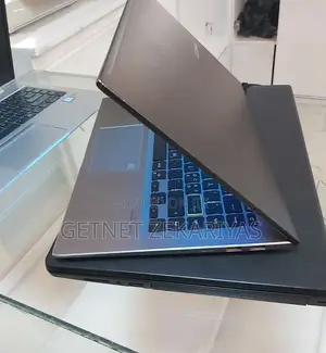 New Laptop Asus VivoBook 15 X505BA 8GB AMD Ryzen 3 SSD 128GB