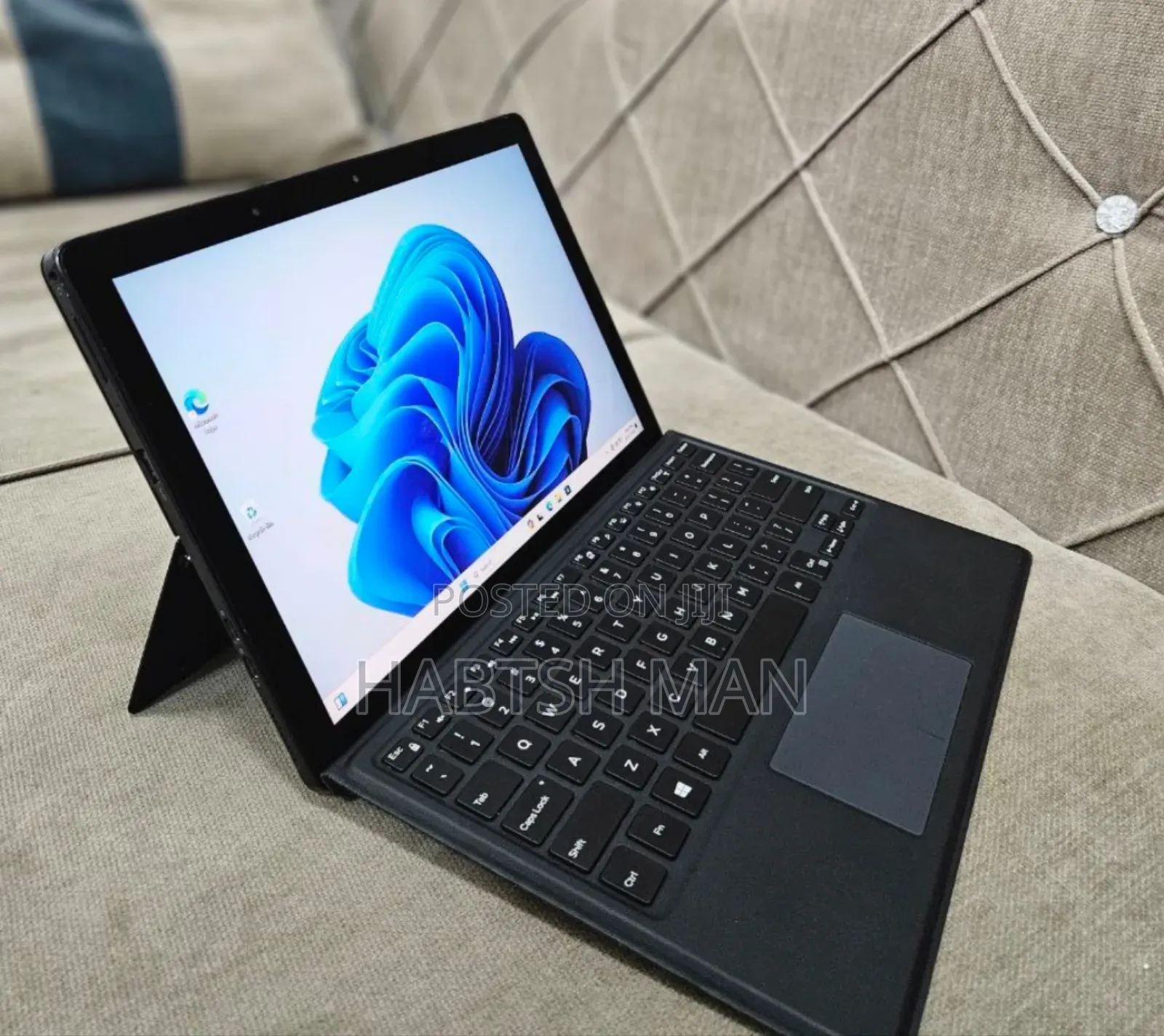 New Laptop Dell Adamo Onyx 4GB Intel Core I3 SSD 128GB