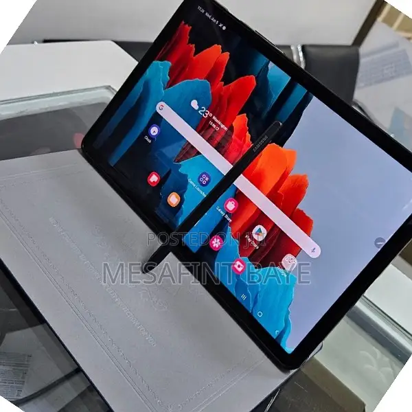 New Laptop Samsung N145 4GB Intel SSD 128GB