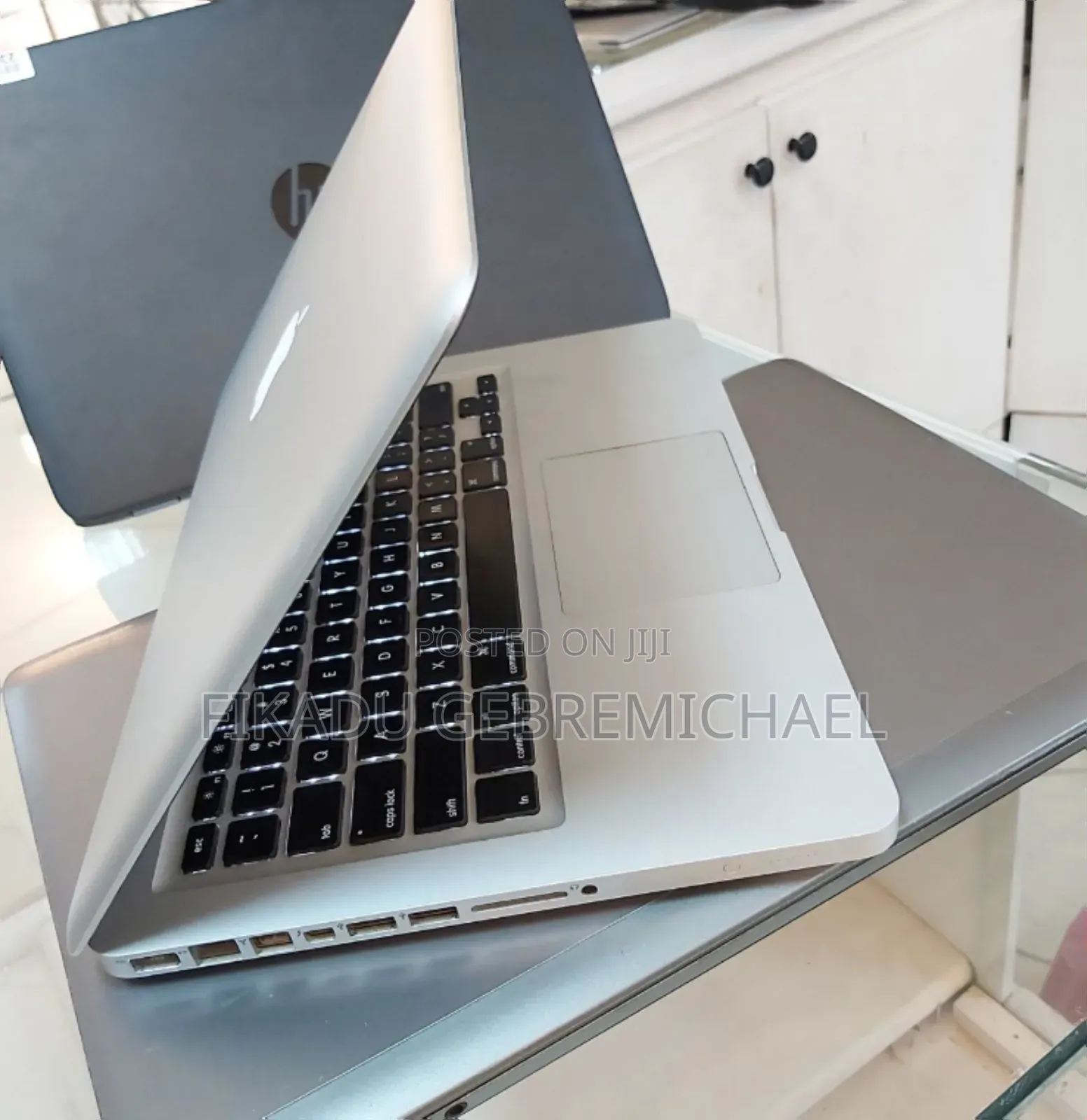 New Laptop Apple MacBook 2011 8GB Intel Core i5 HDD 320GB