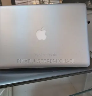 New Laptop Apple MacBook 2011 8GB Intel Core i5 HDD 320GB