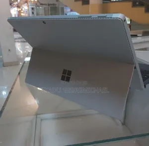 New Laptop Microsoft Surface Pro 3 8GB Intel Core I5 SSD 256GB