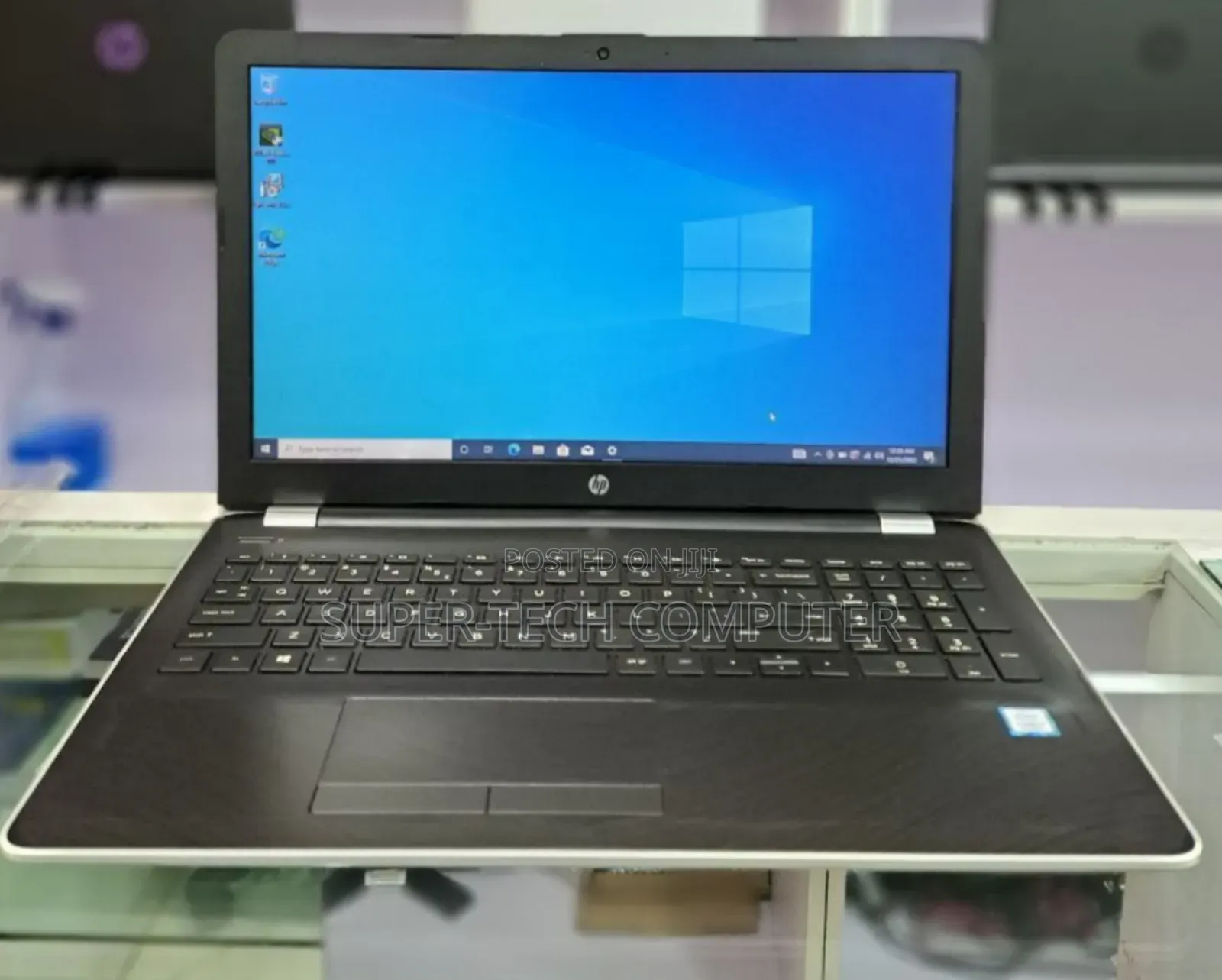 New Laptop HP Stream Notebook 8GB Intel Core I7 HDD 1T