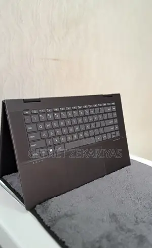 New Laptop HP Envy 15 16GB AMD Ryzen 7 SSD 512GB