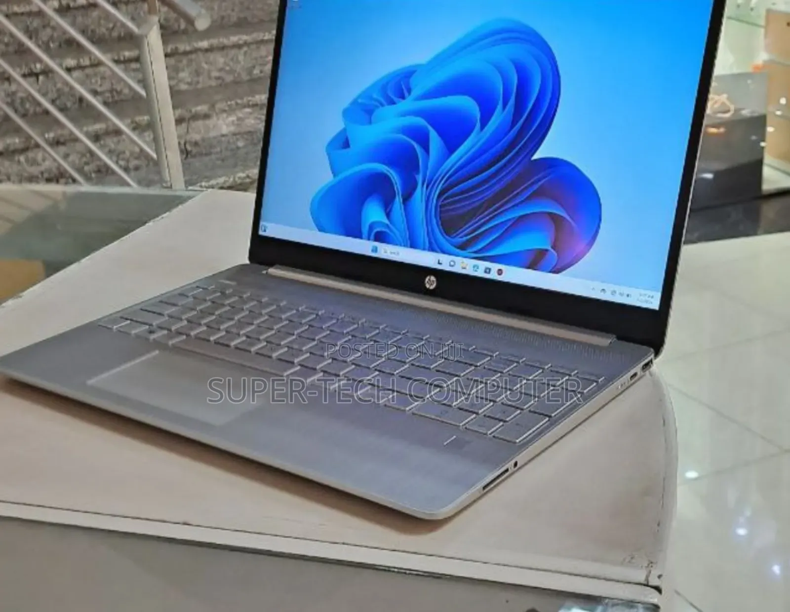 New Laptop HP Stream Notebook 8GB Intel Core I5 SSD 512GB