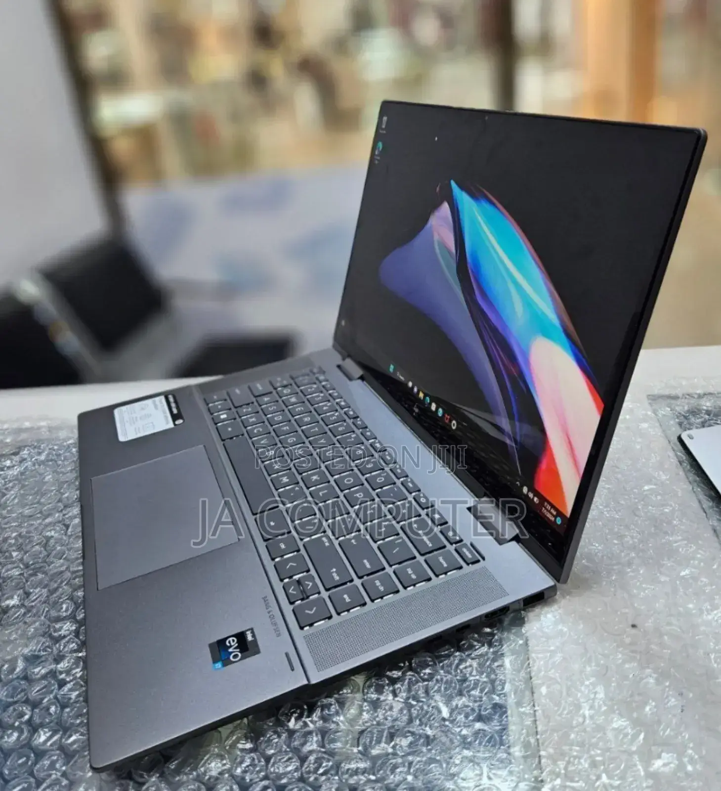 New Laptop HP Envy X360 32GB Intel Core I7 SSD 1T