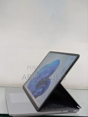 New Laptop Microsoft Surface 16GB Intel Core I5 SSD 256GB