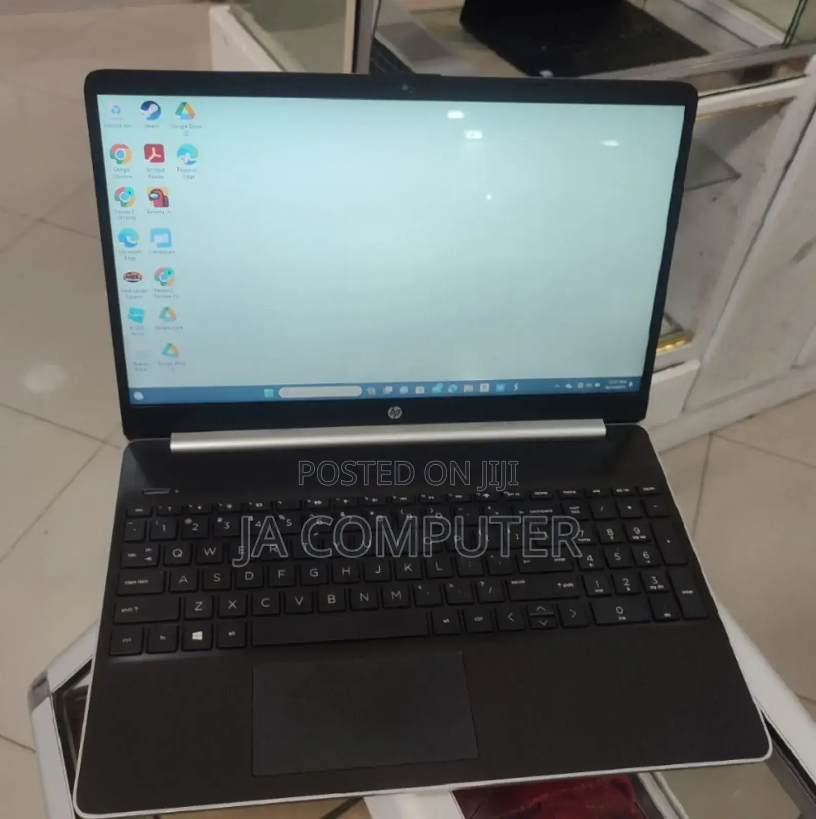 New Laptop HP Stream Notebook 8GB Intel Core I5 SSD 256GB