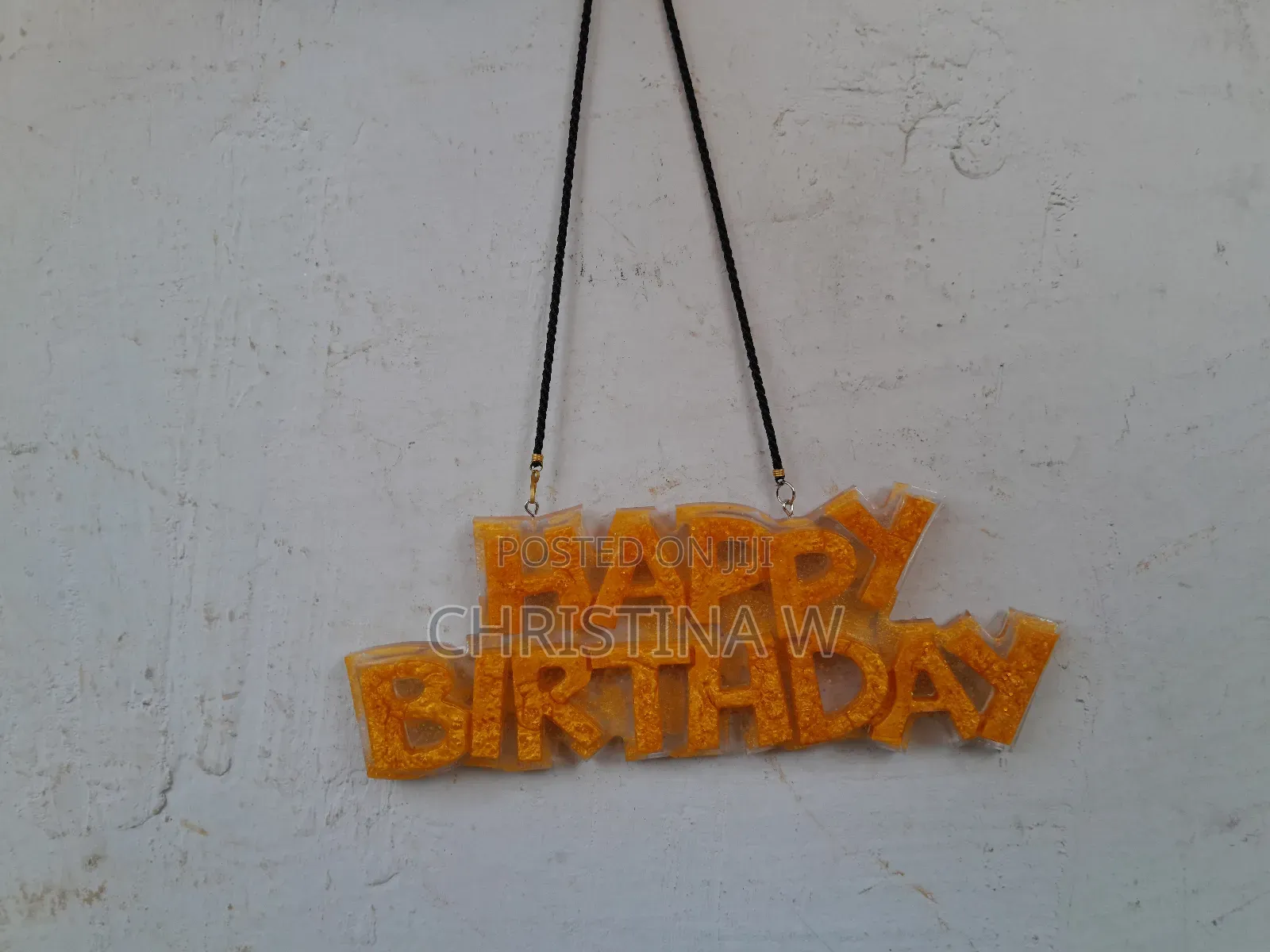 ለልደት የሚሆን የሚንጠለጠል ፅሑፍ