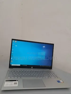 New Laptop HP Pavilion 15 12GB Intel Core I5 SSD 512GB