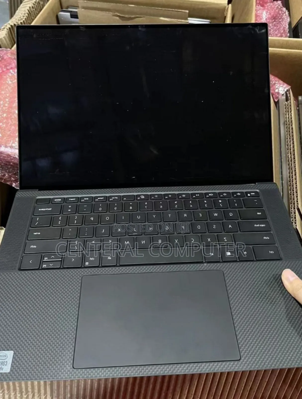 New Laptop Dell XPS 17 9720 16GB Intel Core I5 SSD 512GB