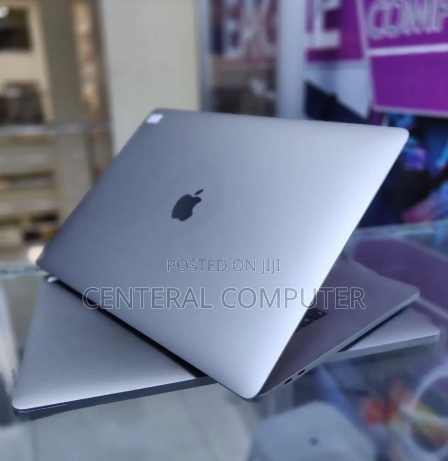 New Laptop Apple MacBook Air 2019 8GB Intel Core i9 SSD 512GB