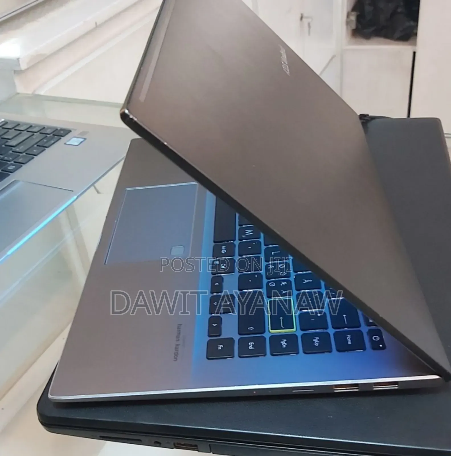New Laptop Asus VivoBook 15 X505BA 8GB AMD Ryzen 3 SSD 128GB