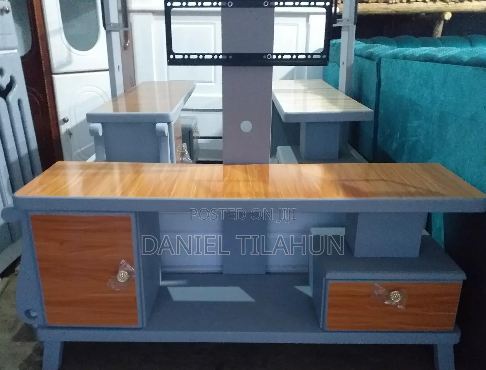 Tv Stand Mesekeya Yalewe